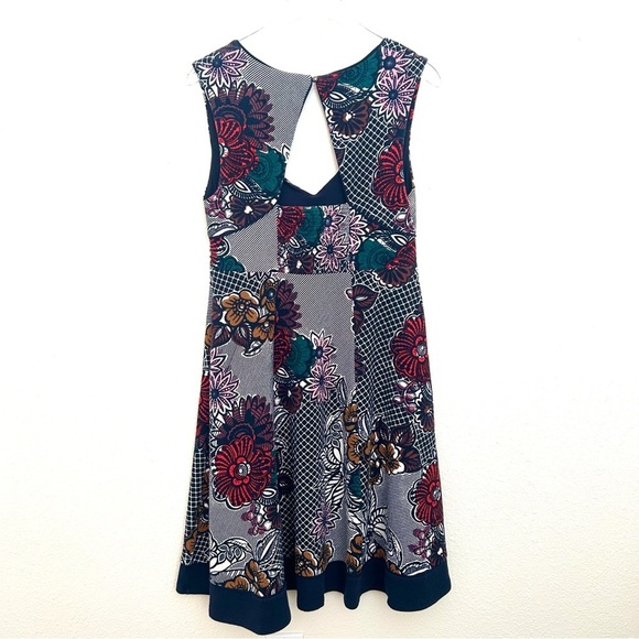 Maeve Anthropologie Fairchild Midi Dress Retro Feminine Pin-up Floral Size Small - Picture 8 of 16